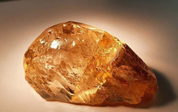 алмаз месторождения Эбелях, "Алроса"