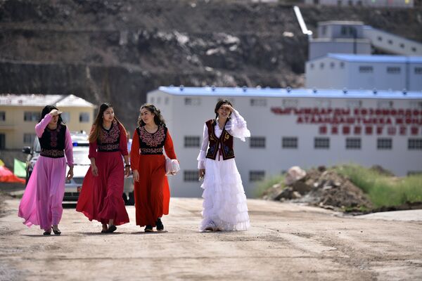 Золотодоперерабатывающая фабрика в Киргизии Золотодоперерабатывающая фабрика в Киргизии