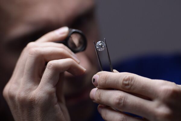 Алмазный завод Кристалл Алмазный завод Кристалл