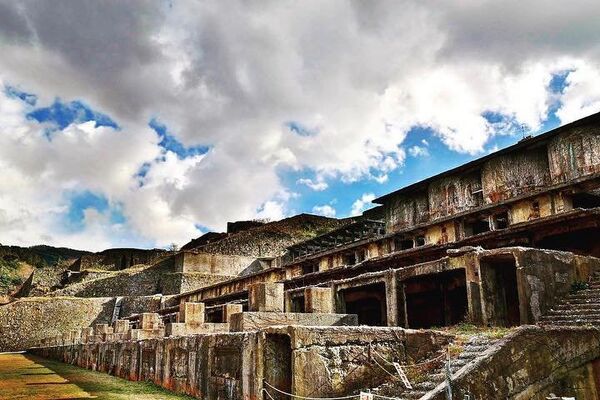 Золотые рудники на острове Садо в Японии Золотые рудники на острове Садо в Японии